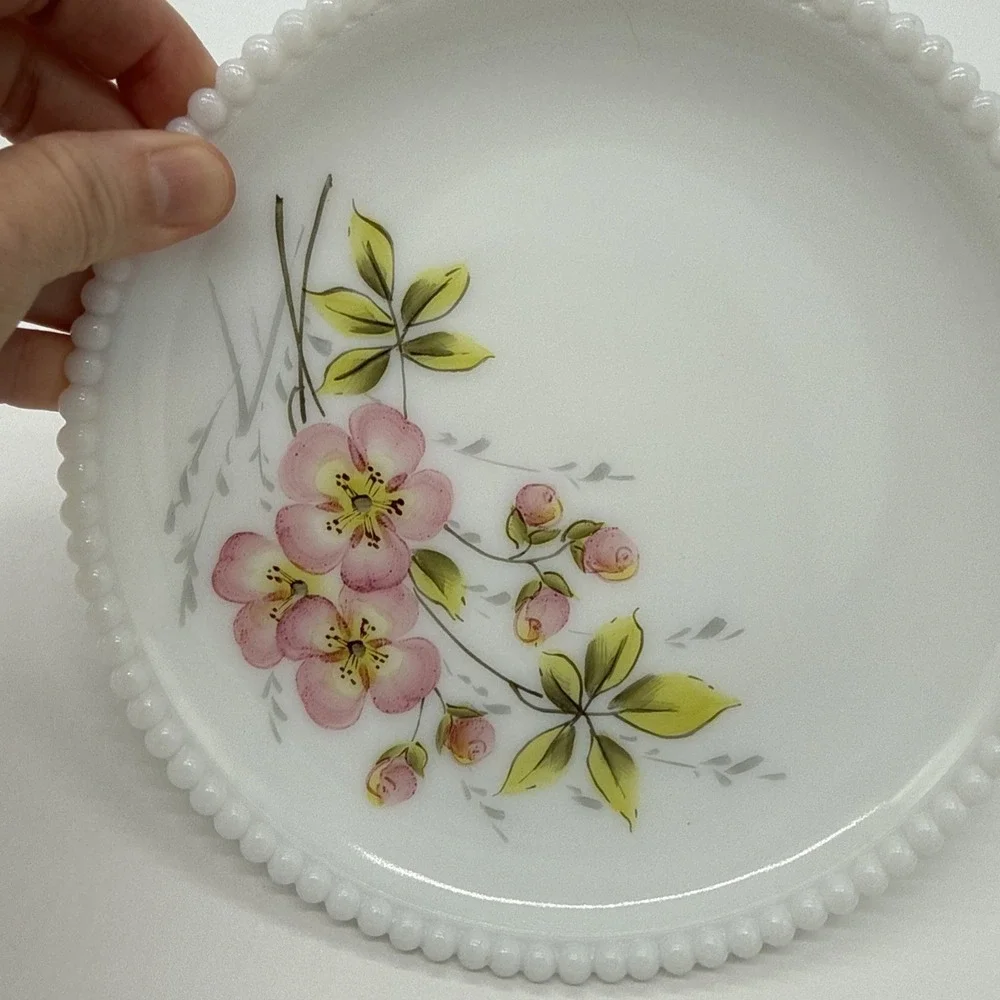 Vintage Westmoreland Beaded Edge White Milk Glass Pink Primrose Plate